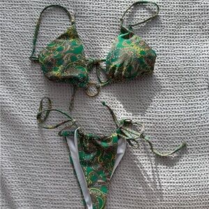 ✨5 for $25✨ Green Paisley Tie-Side Bikini Set - Women Swim